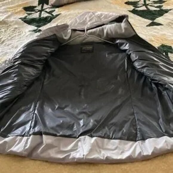 Tek Gear women's insulated hooded puffer vest Lg. gray layer fireside - Picture 6 of 6